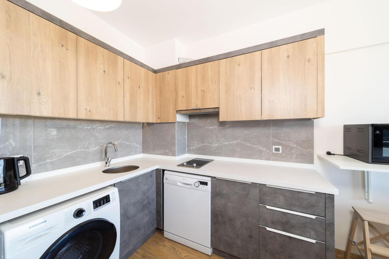 Pleasant Flat With Shared Pool In Kepez Apartman Antalya Kültér fotó